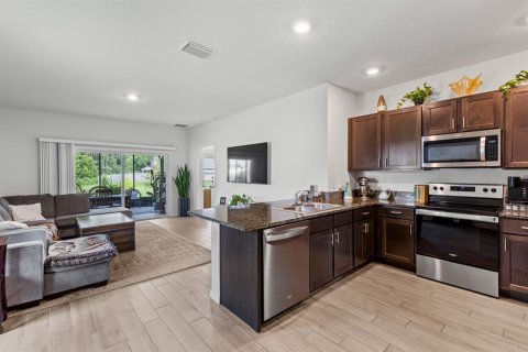 Villa ou maison à louer à Newberry, Floride: 3 chambres, 134.62 m2 № 2413980 - photo 5