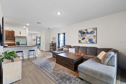 Villa ou maison à louer à Newberry, Floride: 3 chambres, 134.62 m2 № 2413980 - photo 7