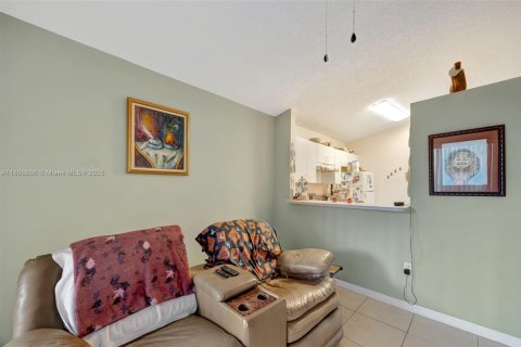 Купить виллу или дом в Майами, Флорида 3 спальни, 116.03м2, № 1756899 - фото 22