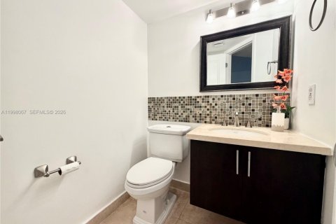 Appartement à louer à Miami Lakes, Floride: 2 chambres, 78.97 m2 № 2060261 - photo 23