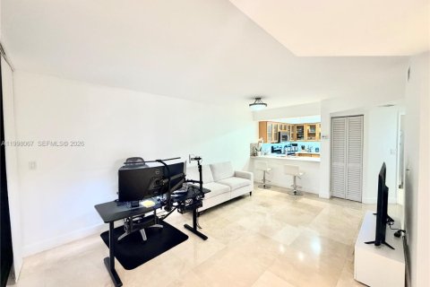Appartement à louer à Miami Lakes, Floride: 2 chambres, 78.97 m2 № 2060261 - photo 5