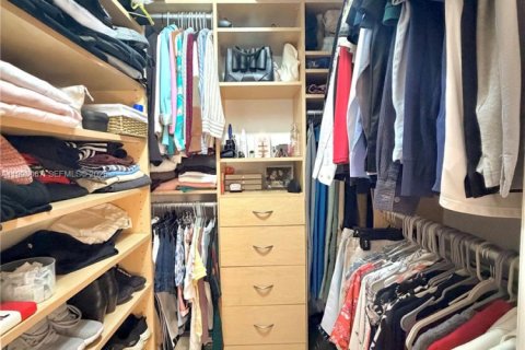 Appartement à louer à Miami Lakes, Floride: 2 chambres, 78.97 m2 № 2060261 - photo 9