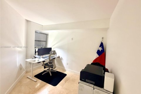 Appartement à louer à Miami Lakes, Floride: 2 chambres, 78.97 m2 № 2060261 - photo 21