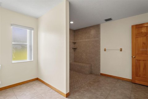 Casa en venta en Brooksville, Florida, 4 dormitorios, 238.2 m2 № 1826715 - foto 21