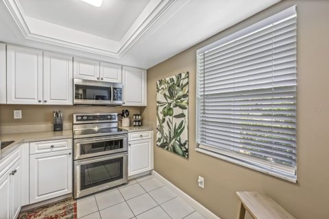 Condo in Fort Myers, Florida, 1 bedroom  № 1410220 - photo 15