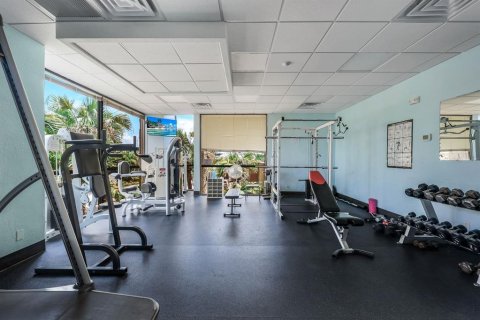 Condo in Fort Myers, Florida, 1 bedroom  № 1410220 - photo 20