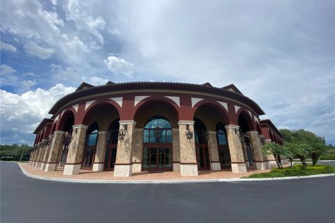 Immobilier commercial à vendre à Orlando, Floride: 58.62 m2 № 1916071 - photo 1