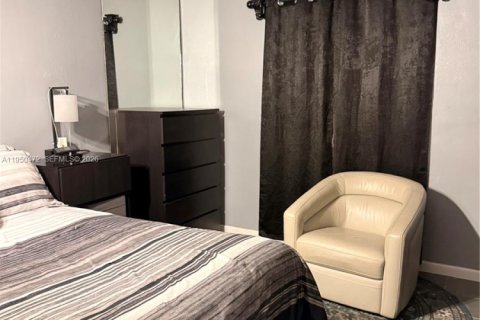 Купить виллу или дом в Хомстед, Флорида 3 спальни, 150.22м2, № 2005933 - фото 12