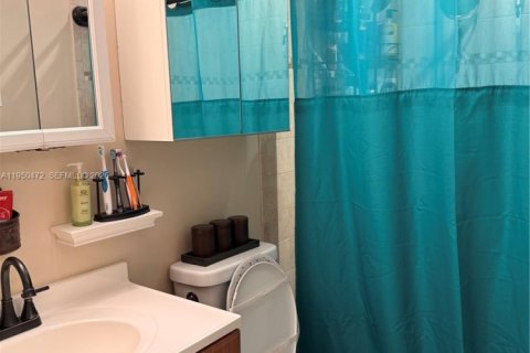 Купить виллу или дом в Хомстед, Флорида 3 спальни, 150.22м2, № 2005933 - фото 11