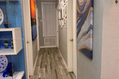 Купить виллу или дом в Хомстед, Флорида 3 спальни, 150.22м2, № 2005933 - фото 10