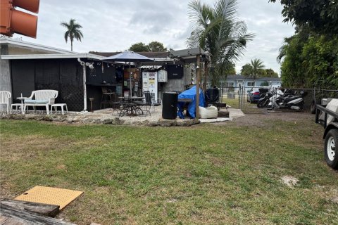 Купить виллу или дом в Хомстед, Флорида 3 спальни, 150.22м2, № 2005933 - фото 17