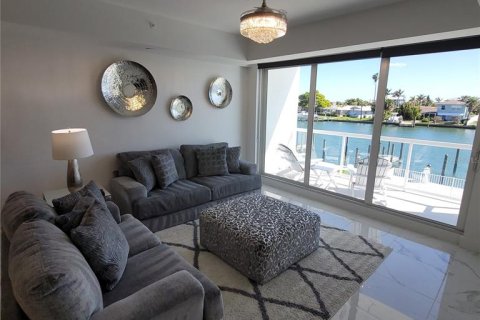 Condominio en alquiler en Clearwater, Florida, 3 dormitorios, 159.33 m2 № 1521956 - foto 14