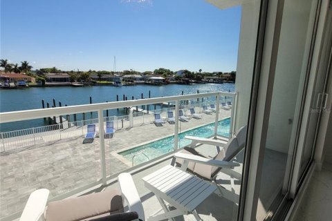 Condominio en alquiler en Clearwater, Florida, 3 dormitorios, 159.33 m2 № 1521956 - foto 16
