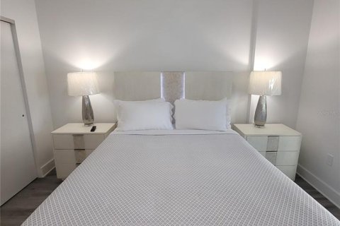 Condominio en alquiler en Clearwater, Florida, 3 dormitorios, 159.33 m2 № 1521956 - foto 8