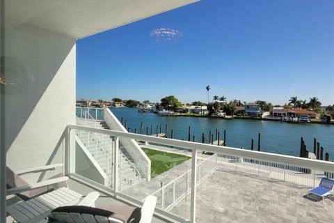 Condominio en alquiler en Clearwater, Florida, 3 dormitorios, 159.33 m2 № 1521956 - foto 17