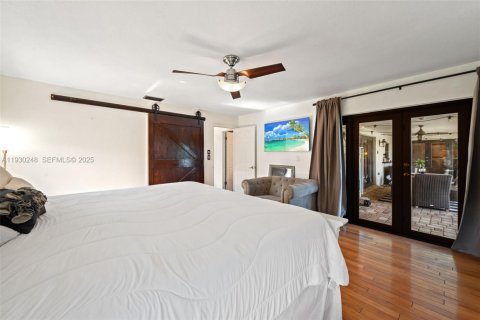 House in Weston, Florida 4 bedrooms, 226.68 sq.m. № 1989939 - photo 14