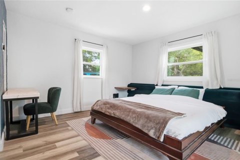 Immobilier commercial à vendre à Clearwater, Floride: 111.67 m2 № 2432711 - photo 16