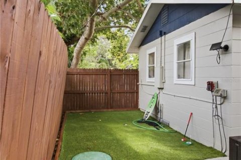 Immobilier commercial à vendre à Clearwater, Floride: 111.67 m2 № 2432711 - photo 28