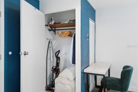 Immobilier commercial à vendre à Clearwater, Floride: 111.67 m2 № 2432711 - photo 19