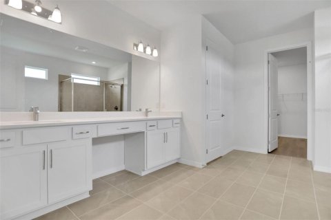 House in Parrish, Florida 4 bedrooms, 304.53 sq.m. № 2112107 - photo 28