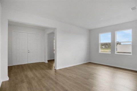 House in Parrish, Florida 4 bedrooms, 304.53 sq.m. № 2112107 - photo 10
