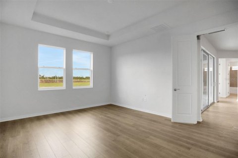 House in Parrish, Florida 4 bedrooms, 304.53 sq.m. № 2112107 - photo 24