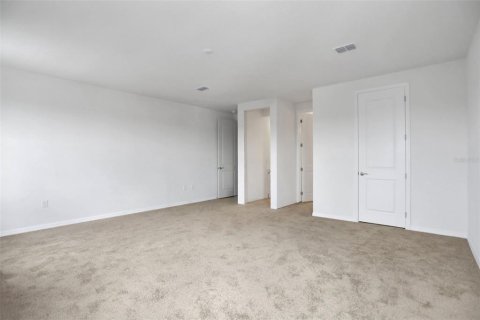 House in Parrish, Florida 4 bedrooms, 304.53 sq.m. № 2112107 - photo 5