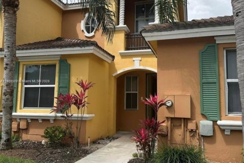 Townhouse in Homestead, Florida 3 bedrooms, 132.66 sq.m. № 1956840 - photo 3