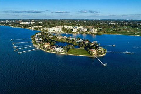 Land in Belleair, Florida № 1562878 - photo 24