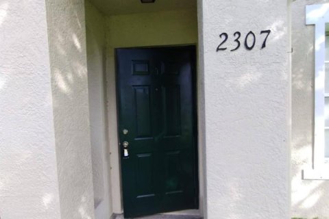 Condo in North Lauderdale, Florida, 3 bedrooms № 2242020