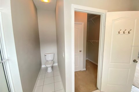 Condo in Orlando, Florida, 2 bedrooms  № 1873642 - photo 15