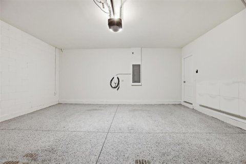 Villa ou maison à louer à DeBary, Floride: 4 chambres, 234.67 m2 № 2217055 - photo 20