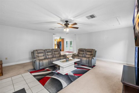 Villa ou maison à vendre à Plant City, Floride: 3 chambres, 188.59 m2 № 2337349 - photo 8
