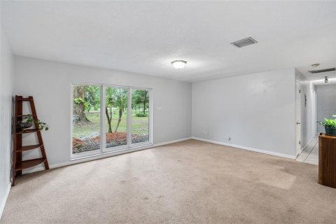 Villa ou maison à vendre à Plant City, Floride: 3 chambres, 188.59 m2 № 2337349 - photo 9