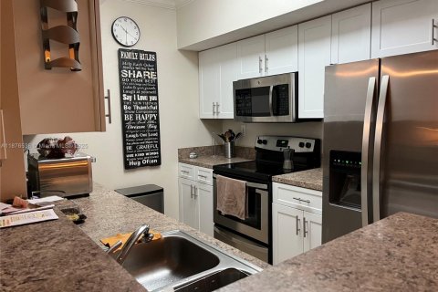 Condominio en alquiler en Pembroke Pines, Florida, 3 dormitorios, 123.56 m2 № 1927110 - foto 2