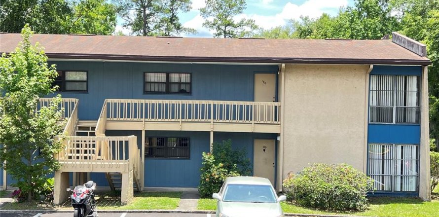 Condo in Gainesville, Florida, 2 bedrooms  № 1262786
