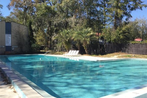 Condo in Gainesville, Florida, 2 bedrooms  № 1262786 - photo 11