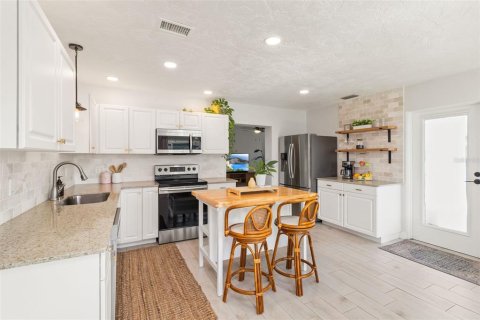 Villa ou maison à vendre à Bradenton, Floride: 3 chambres, 123.84 m2 № 1917668 - photo 4