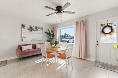 Villa ou maison à vendre à Bradenton, Floride: 3 chambres, 123.84 m2 № 1917668 - photo 3