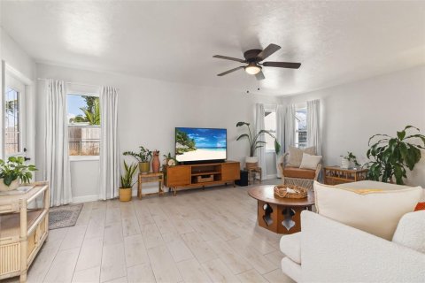 Villa ou maison à vendre à Bradenton, Floride: 3 chambres, 123.84 m2 № 1917668 - photo 10