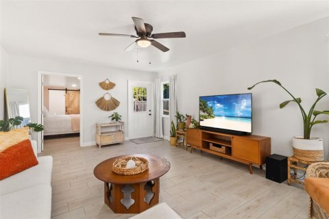 Villa ou maison à vendre à Bradenton, Floride: 3 chambres, 123.84 m2 № 1917668 - photo 13