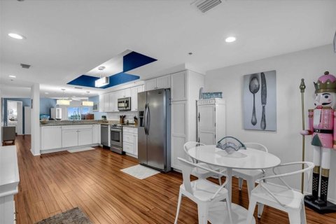 Copropriété à louer à Longboat Key, Floride: 2 chambres, 125.05 m2 № 1733757 - photo 2