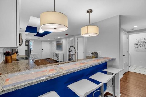 Copropriété à louer à Longboat Key, Floride: 2 chambres, 125.05 m2 № 1733757 - photo 9