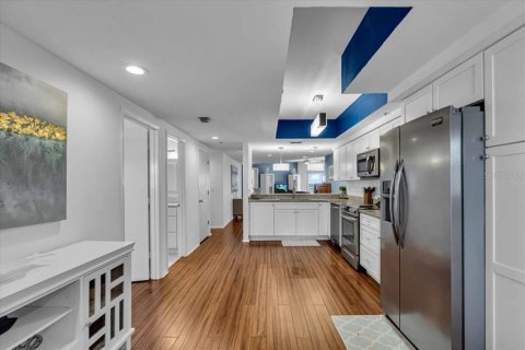 Copropriété à louer à Longboat Key, Floride: 2 chambres, 125.05 m2 № 1733757 - photo 3