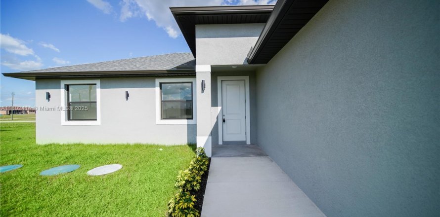 House in LaBelle, Florida 3 bedrooms, 139.82 sq.m. № 1739309