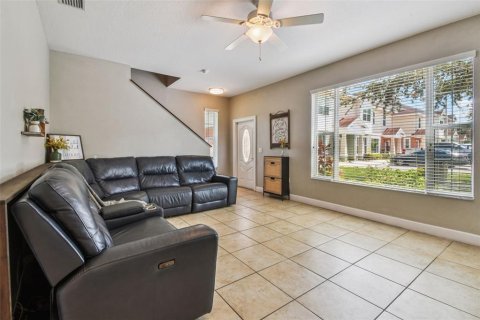 Touwnhouse à vendre à Plant City, Floride: 3 chambres, 161 m2 № 1917219 - photo 9