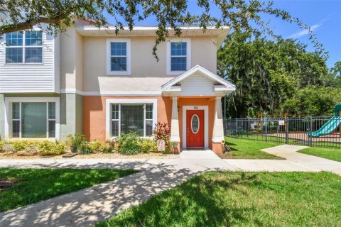 Touwnhouse à vendre à Plant City, Floride: 3 chambres, 161 m2 № 1917219 - photo 1