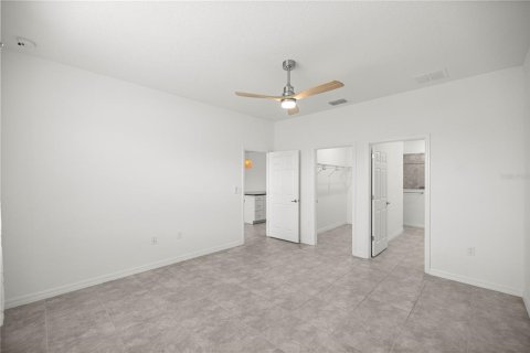 Casa en alquiler en Ocala, Florida, 4 dormitorios, 186.83 m2 № 1869717 - foto 9