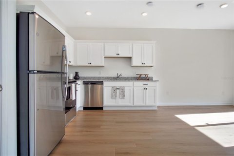 Touwnhouse à louer à Davenport, Floride: 3 chambres, 132.11 m2 № 1834640 - photo 8