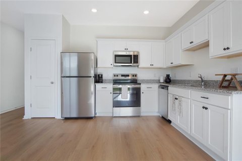 Touwnhouse à louer à Davenport, Floride: 3 chambres, 132.11 m2 № 1834640 - photo 7